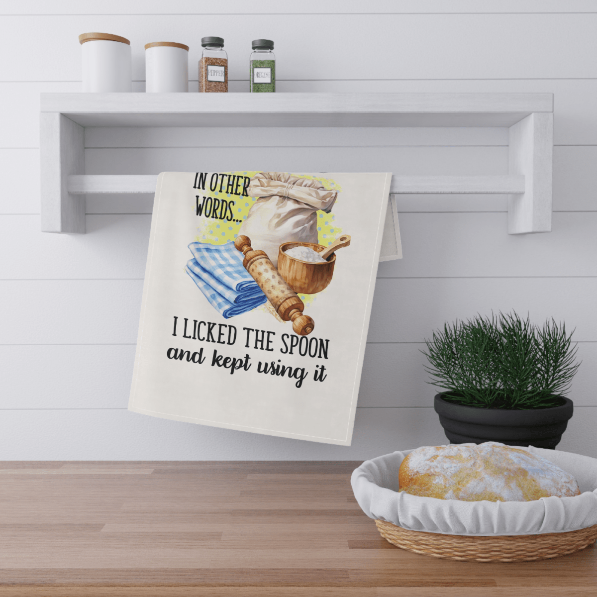 I Licked the Spoon Tea Towel – Funny Baking Gift – Farmhouse Kitchen Set - East Coast Gifts