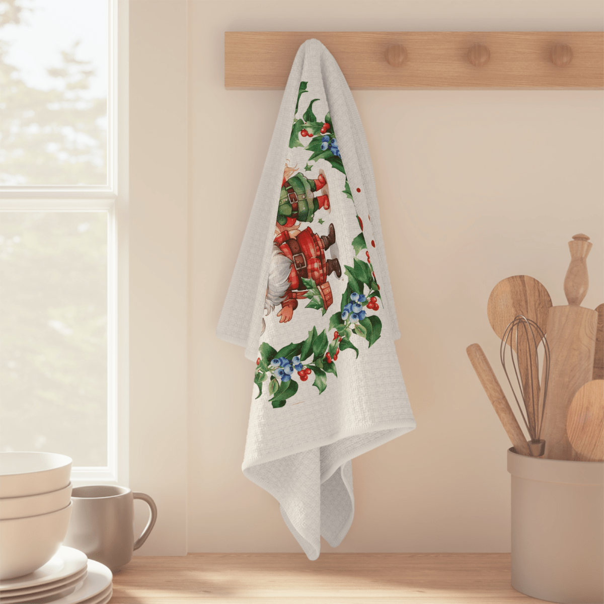 Santa & Sweetheart Christmas Towel – Festive Wreath Holiday Kitchen Decor - East Coast Gifts